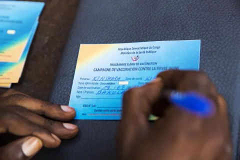 Ett intyg som visar att en person vaccinerats mot gula febern